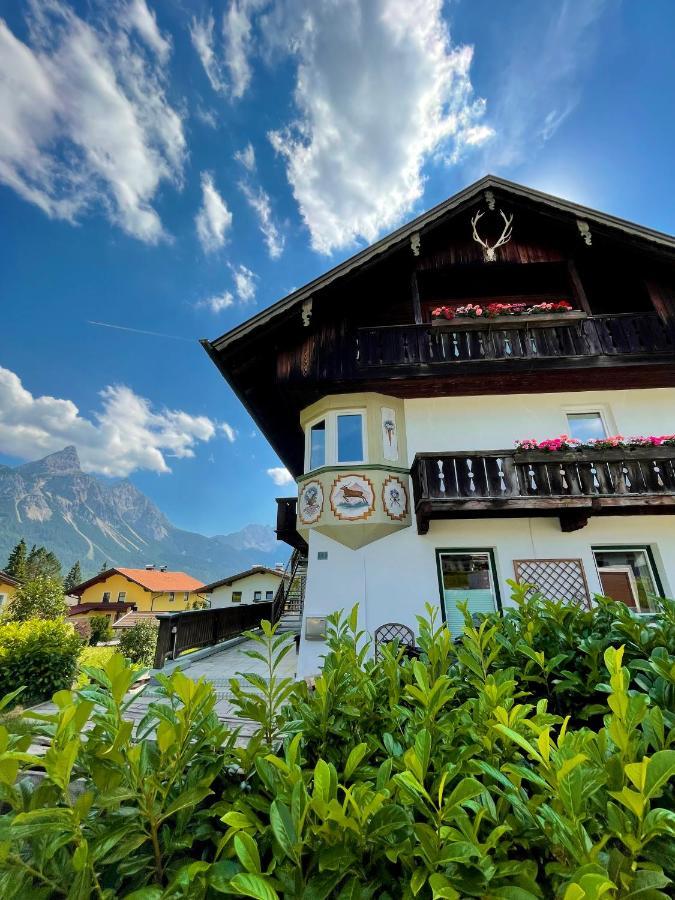 Ferienwohnung Haus Blaesi Ehrwald Exterior foto